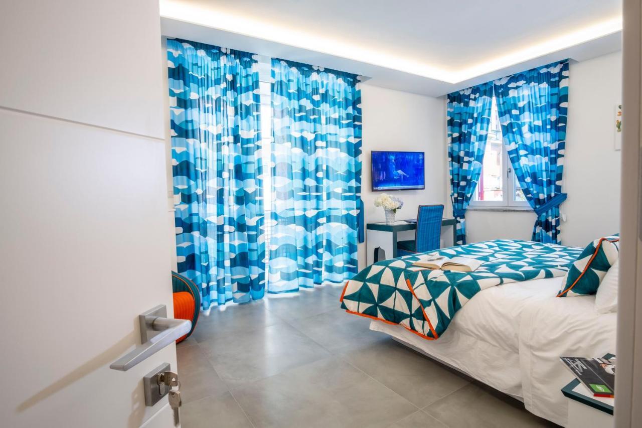 Yourhome - Unica Luxury Apartment كاستيلاّماري دي ستا المظهر الخارجي الصورة